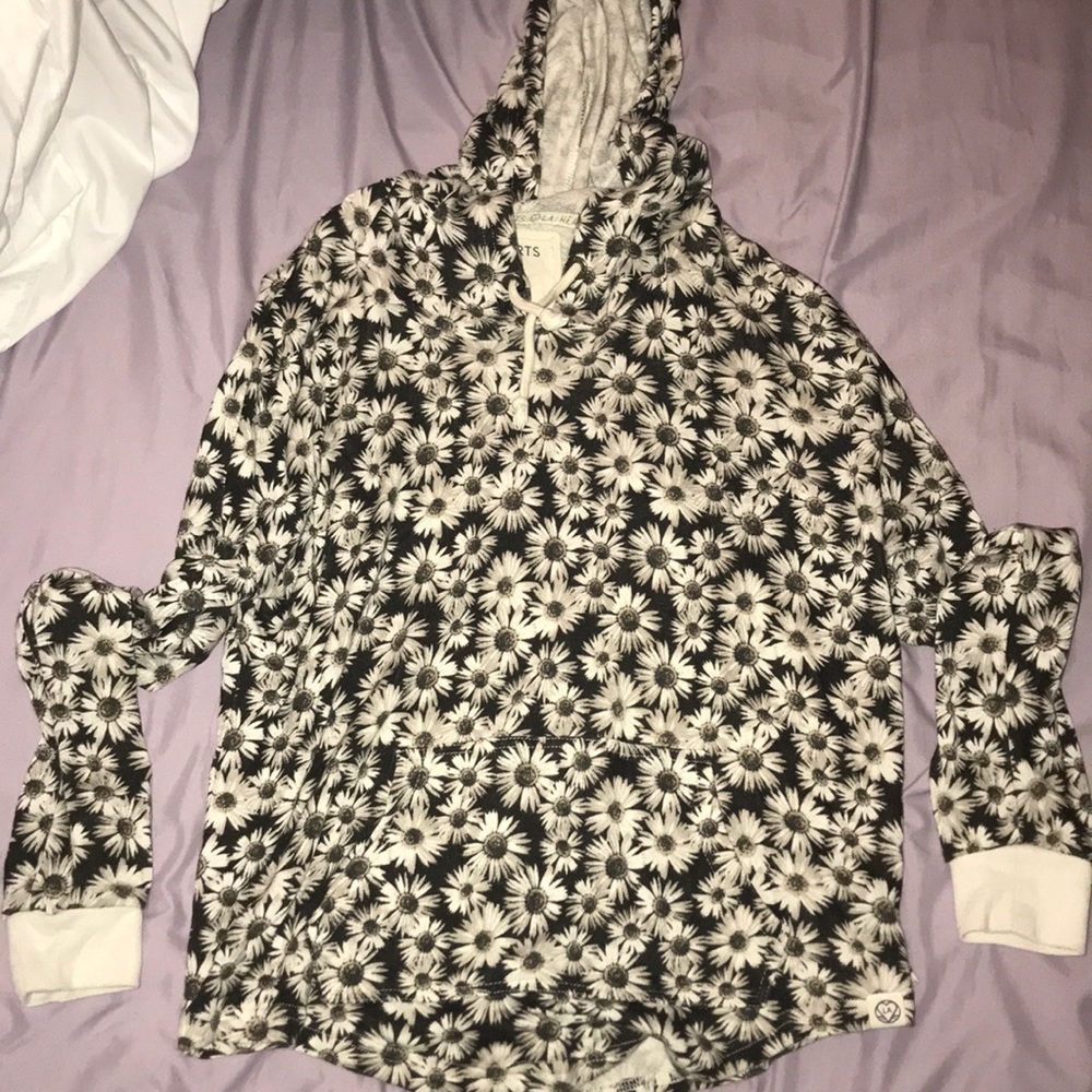 Daisy pullover